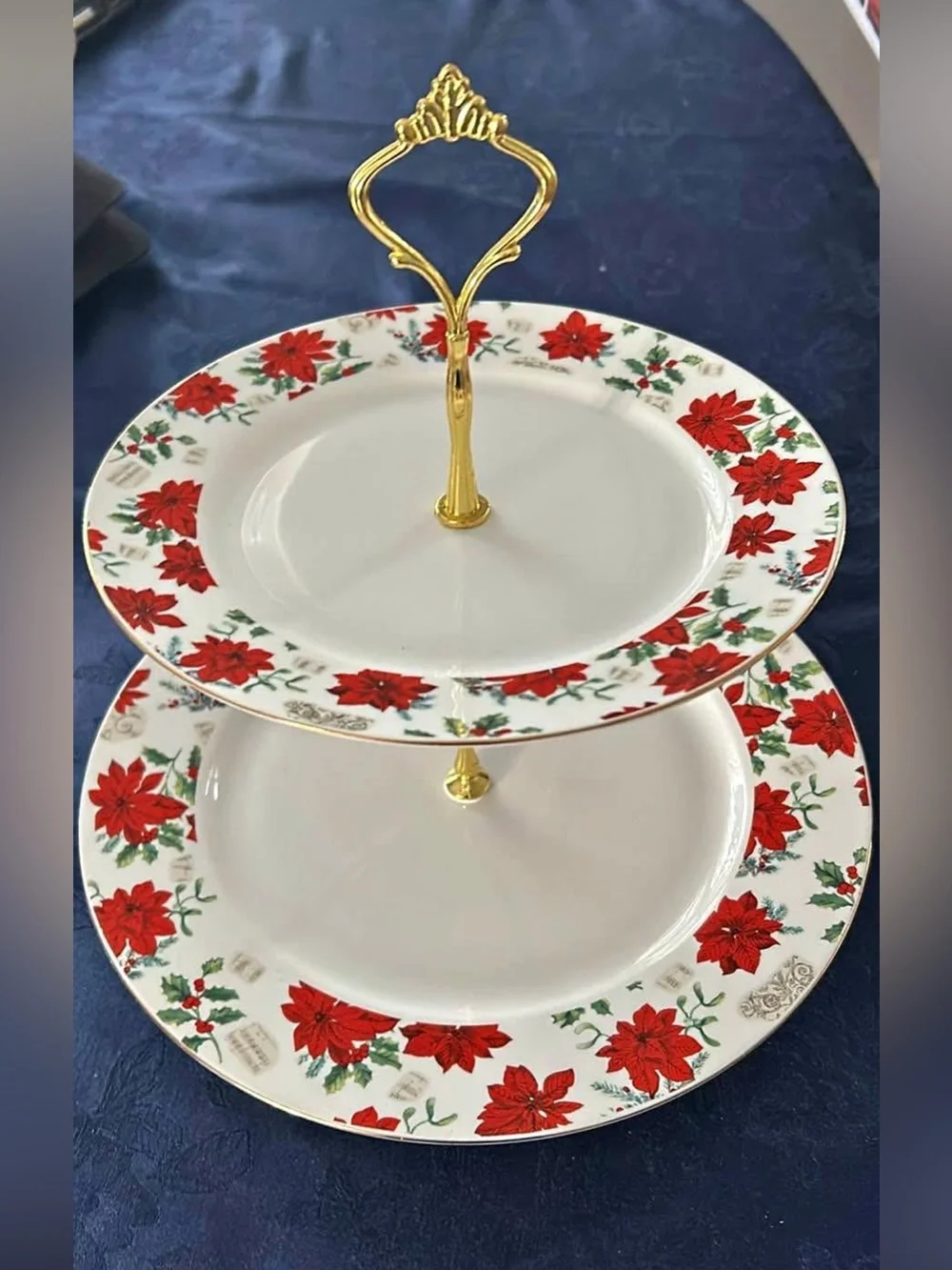 Bella Luxx Two Tier Porcelain Serving Poinsettia Dsgn White Red Gold XMAS 10 & 8